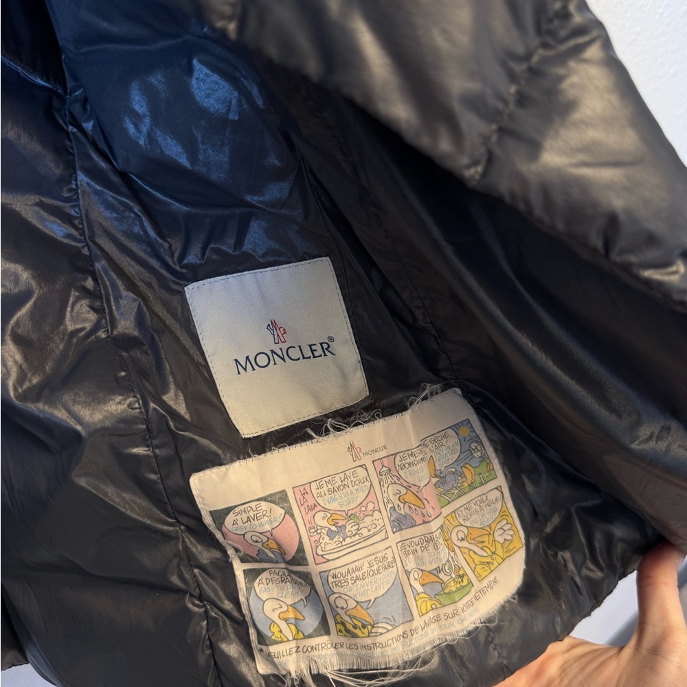 MONCLER SABLINE DOWN JACKET - Picture 6 of 7